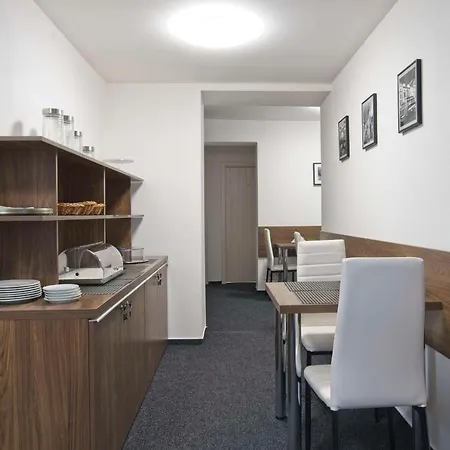 Av Guest house
